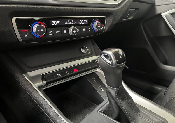 Audi Q3 cena 139900 przebieg: 52876, rok produkcji 2019 z Bydgoszcz małe 436